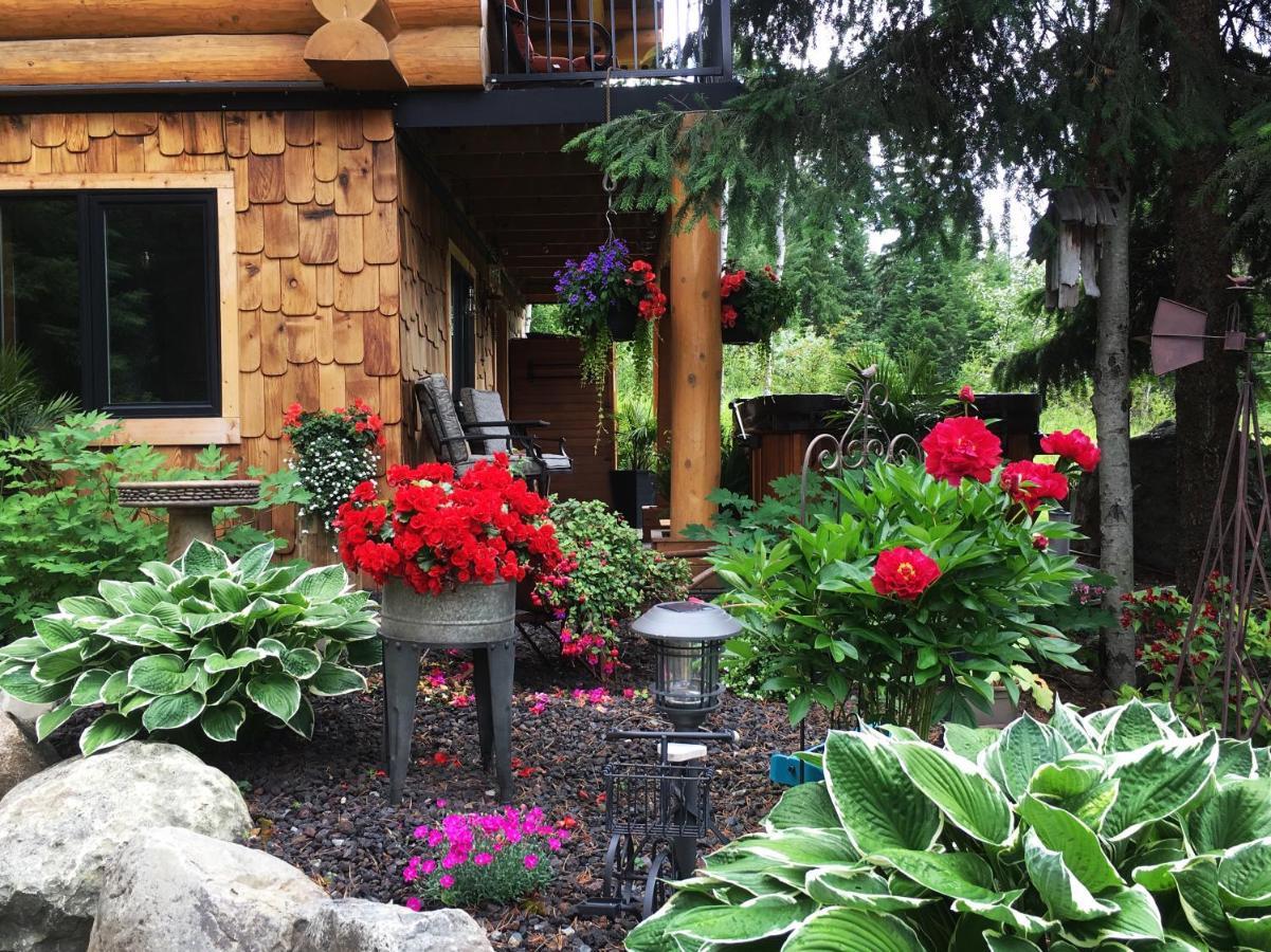 A Suite Retreat - Beyond Bed & Breakfast Sun Peaks Exteriér fotografie