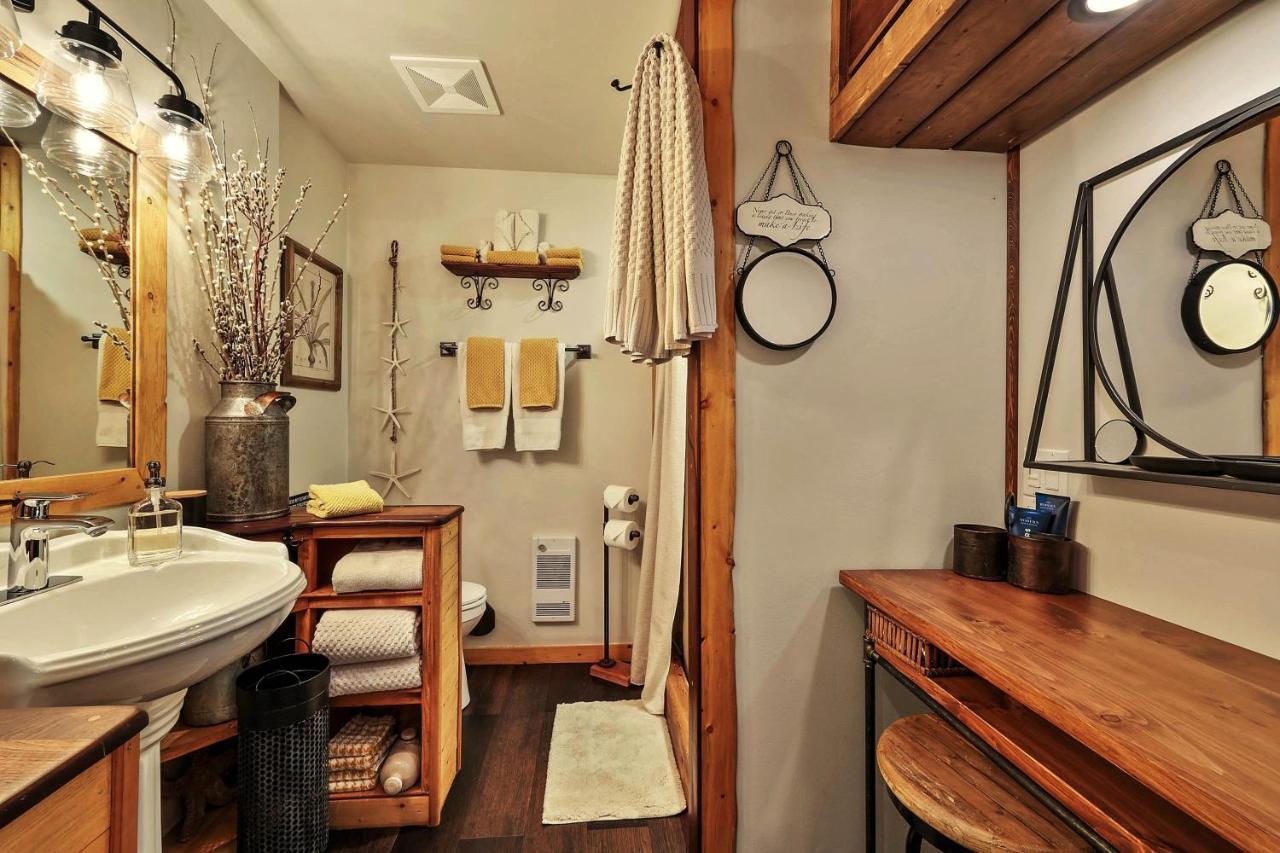 A Suite Retreat - Beyond Bed & Breakfast Sun Peaks Exteriér fotografie