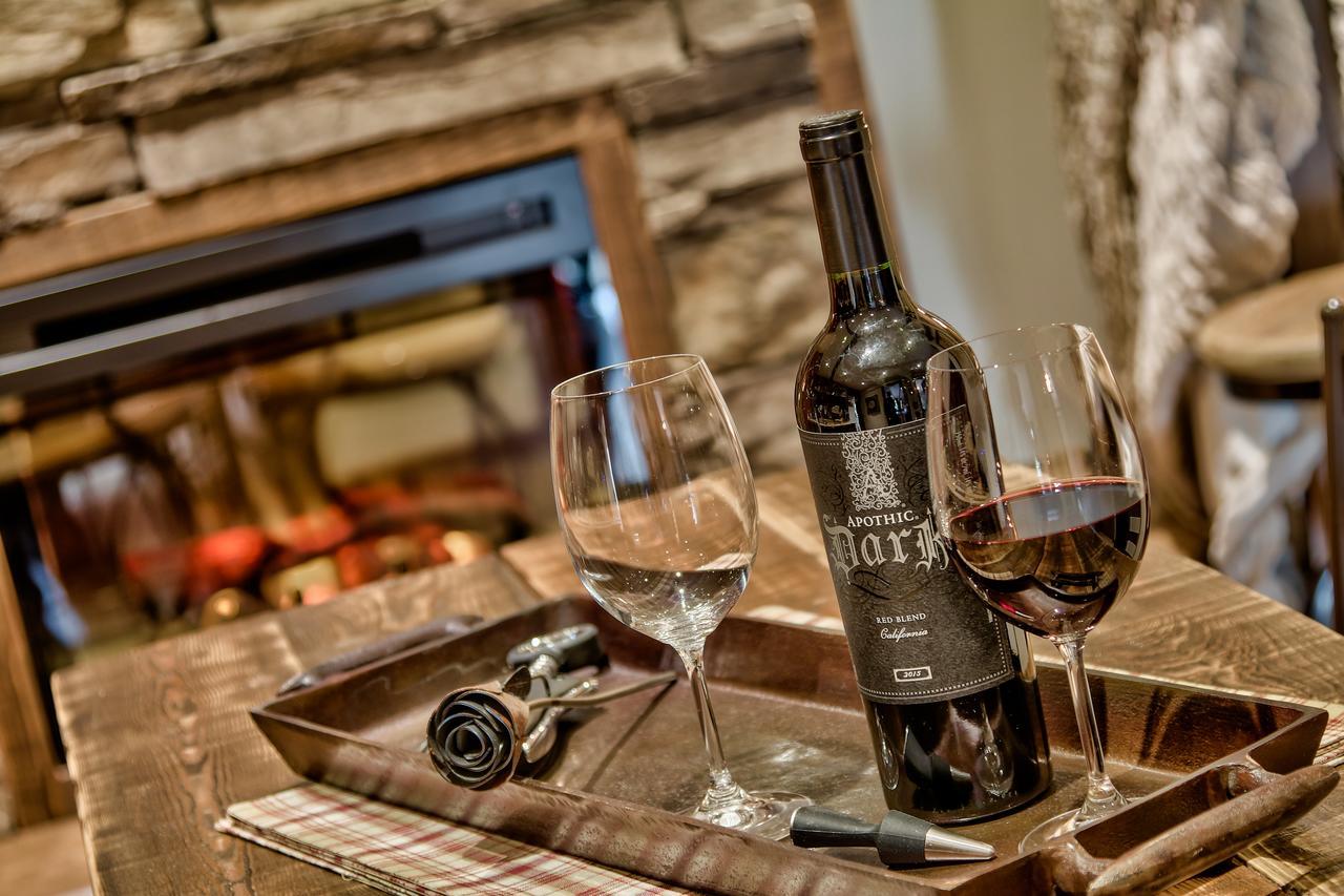 A Suite Retreat - Beyond Bed & Breakfast Sun Peaks Exteriér fotografie