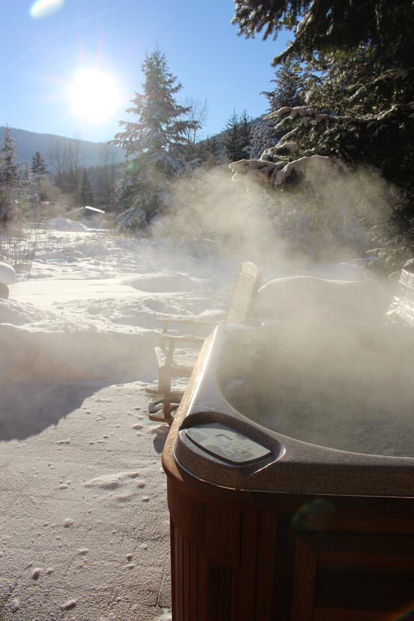 A Suite Retreat - Beyond Bed & Breakfast Sun Peaks Exteriér fotografie